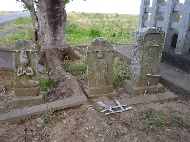 水神神社の仏像