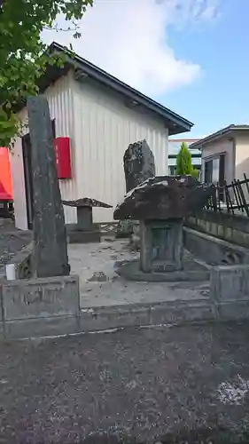 鳥浜神社の末社