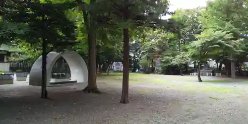 札幌護國神社の庭園