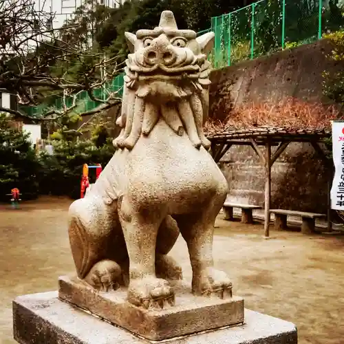 久國神社の狛犬