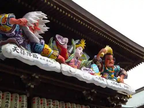 寒川神社の山門