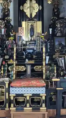 東界寺の本殿・本堂