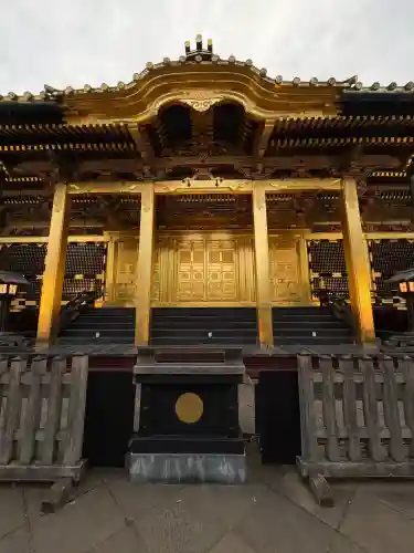 上野東照宮の{uncategorized: "未分類", other: "その他", undefined: "問題あり", building: "その他建物", grave: "お墓", sacred_gate: "鳥居", guardian: "狛犬", statue: "像", buddha: "仏像", history: "歴史", nature: "自然", garden: "庭園", animal: "動物", pagoda: "塔", temizu: "手水舎", mountain_gate: "山門・神門", sanctuary: "本殿・本堂", subordinate: "末社・摂社", art: "芸術", scenery: "景色", jizo: "地蔵", ema: "絵馬", goshuin: "御朱印", omikuji: "おみくじ", items: "授与品その他", amulet: "お守り", goshuincho: "御朱印帳", eats: "食事", festival: "お祭り", votive_dance: "神楽", shichigosan: "七五三参", wedding: "結婚式", experience: "体験その他", initially: "初詣", around: "周辺", anti_infection: "感染症対策"}