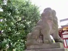 薭田神社の狛犬