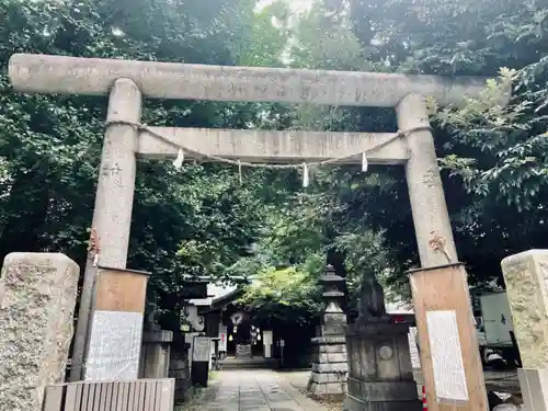 稲荷鬼王神社の鳥居