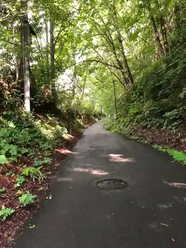 戸隠神社中社の周辺