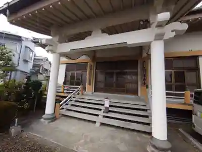 香泉寺の本殿・本堂