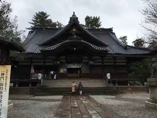 尾山神社の本殿・本堂
