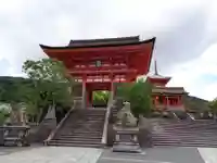 清水寺の山門・神門