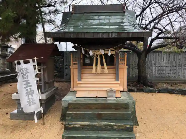 四所神社の末社・摂社