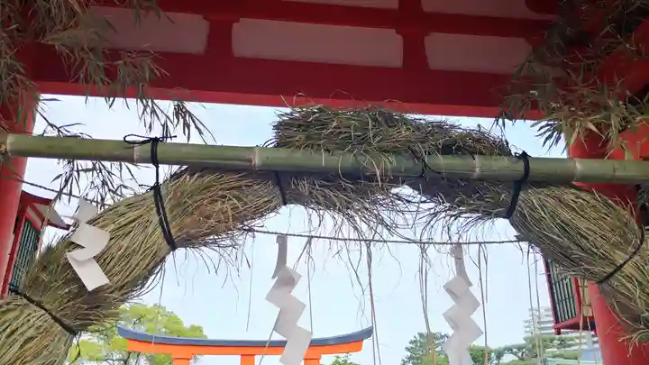 伏見稲荷大社の山門・神門
