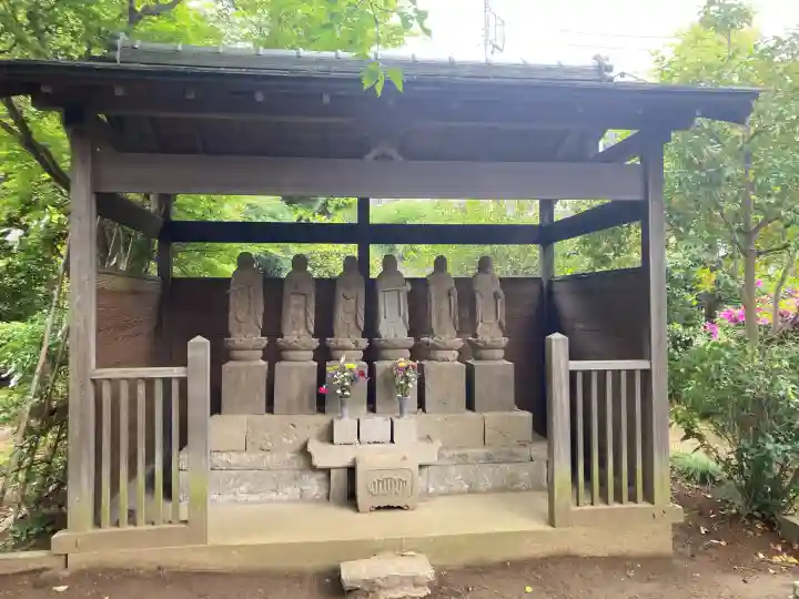 塩谷寺の{uncategorized: "未分類", other: "その他", undefined: "問題あり", building: "その他建物", grave: "お墓", sacred_gate: "鳥居", guardian: "狛犬", statue: "像", buddha: "仏像", history: "歴史", nature: "自然", garden: "庭園", animal: "動物", pagoda: "塔", temizu: "手水舎", mountain_gate: "山門・神門", sanctuary: "本殿・本堂", subordinate: "末社・摂社", art: "芸術", scenery: "景色", jizo: "地蔵", ema: "絵馬", goshuin: "御朱印", omikuji: "おみくじ", items: "授与品その他", amulet: "お守り", goshuincho: "御朱印帳", eats: "食事", festival: "お祭り", votive_dance: "神楽", shichigosan: "七五三参", wedding: "結婚式", experience: "体験その他", initially: "初詣", around: "周辺", anti_infection: "感染症対策"}