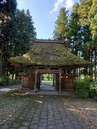 観音寺の山門