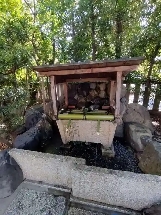 熊野神社の手水舎