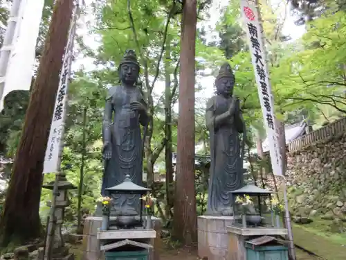 華厳寺の仏像