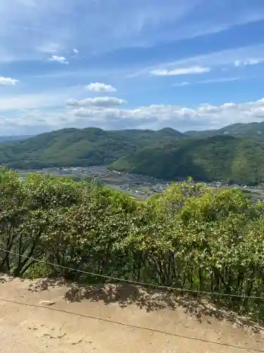 龍之口八幡宮の{uncategorized: "未分類", other: "その他", undefined: "問題あり", building: "その他建物", grave: "お墓", sacred_gate: "鳥居", guardian: "狛犬", statue: "像", buddha: "仏像", history: "歴史", nature: "自然", garden: "庭園", animal: "動物", pagoda: "塔", temizu: "手水舎", mountain_gate: "山門・神門", sanctuary: "本殿・本堂", subordinate: "末社・摂社", art: "芸術", scenery: "景色", jizo: "地蔵", ema: "絵馬", goshuin: "御朱印", omikuji: "おみくじ", items: "授与品その他", amulet: "お守り", goshuincho: "御朱印帳", eats: "食事", festival: "お祭り", votive_dance: "神楽", shichigosan: "七五三参", wedding: "結婚式", experience: "体験その他", initially: "初詣", around: "周辺", anti_infection: "感染症対策"}