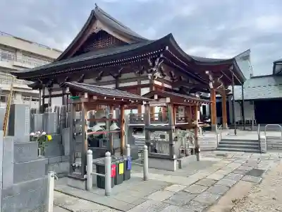 東覺寺の{uncategorized: "未分類", other: "その他", undefined: "問題あり", building: "その他建物", grave: "お墓", sacred_gate: "鳥居", guardian: "狛犬", statue: "像", buddha: "仏像", history: "歴史", nature: "自然", garden: "庭園", animal: "動物", pagoda: "塔", temizu: "手水舎", mountain_gate: "山門・神門", sanctuary: "本殿・本堂", subordinate: "末社・摂社", art: "芸術", scenery: "景色", jizo: "地蔵", ema: "絵馬", goshuin: "御朱印", omikuji: "おみくじ", items: "授与品その他", amulet: "お守り", goshuincho: "御朱印帳", eats: "食事", festival: "お祭り", votive_dance: "神楽", shichigosan: "七五三参", wedding: "結婚式", experience: "体験その他", initially: "初詣", around: "周辺", anti_infection: "感染症対策"}