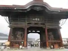 善光寺の山門