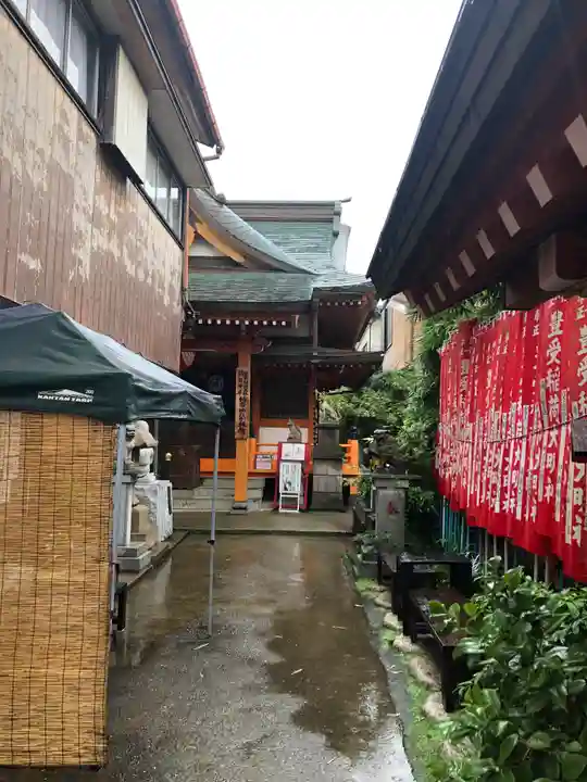 豊受稲荷本宮のその他建物