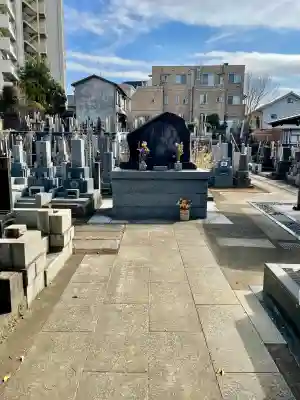 愛染院の{uncategorized: "未分類", other: "その他", undefined: "問題あり", building: "その他建物", grave: "お墓", sacred_gate: "鳥居", guardian: "狛犬", statue: "像", buddha: "仏像", history: "歴史", nature: "自然", garden: "庭園", animal: "動物", pagoda: "塔", temizu: "手水舎", mountain_gate: "山門・神門", sanctuary: "本殿・本堂", subordinate: "末社・摂社", art: "芸術", scenery: "景色", jizo: "地蔵", ema: "絵馬", goshuin: "御朱印", omikuji: "おみくじ", items: "授与品その他", amulet: "お守り", goshuincho: "御朱印帳", eats: "食事", festival: "お祭り", votive_dance: "神楽", shichigosan: "七五三参", wedding: "結婚式", experience: "体験その他", initially: "初詣", around: "周辺", anti_infection: "感染症対策"}