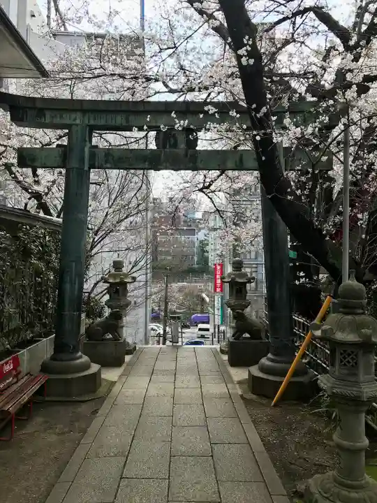 茶ノ木稲荷神社(東京都)