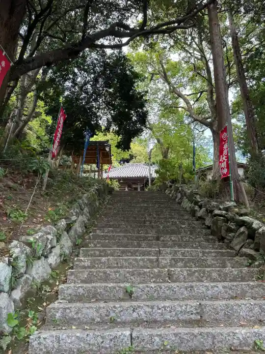 太江寺の{uncategorized: "未分類", other: "その他", undefined: "問題あり", building: "その他建物", grave: "お墓", sacred_gate: "鳥居", guardian: "狛犬", statue: "像", buddha: "仏像", history: "歴史", nature: "自然", garden: "庭園", animal: "動物", pagoda: "塔", temizu: "手水舎", mountain_gate: "山門・神門", sanctuary: "本殿・本堂", subordinate: "末社・摂社", art: "芸術", scenery: "景色", jizo: "地蔵", ema: "絵馬", goshuin: "御朱印", omikuji: "おみくじ", items: "授与品その他", amulet: "お守り", goshuincho: "御朱印帳", eats: "食事", festival: "お祭り", votive_dance: "神楽", shichigosan: "七五三参", wedding: "結婚式", experience: "体験その他", initially: "初詣", around: "周辺", anti_infection: "感染症対策"}