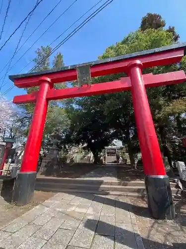 一瓶塚稲荷神社の鳥居