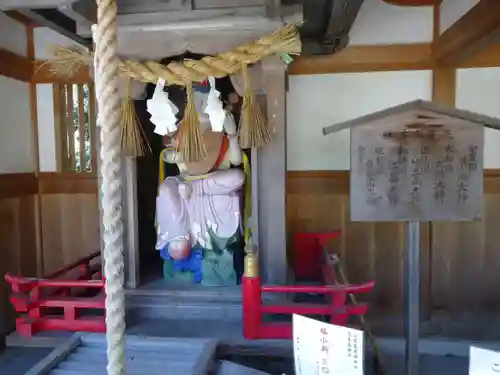 竹生島神社（都久夫須麻神社）の本殿