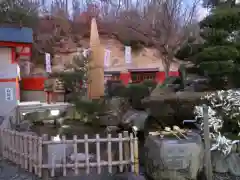 高屋敷稲荷神社の庭園