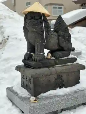 札幌諏訪神社の狛犬