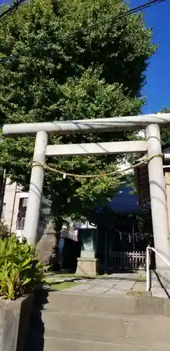 稲荷神社の鳥居