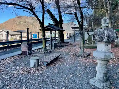 神明神社(山梨県)