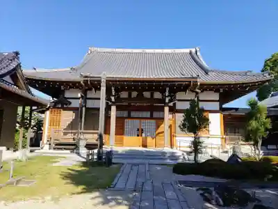 洞雲寺の本殿・本堂