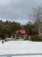 人舞神社の{uncategorized: "未分類", other: "その他", undefined: "問題あり", building: "その他建物", grave: "お墓", sacred_gate: "鳥居", guardian: "狛犬", statue: "像", buddha: "仏像", history: "歴史", nature: "自然", garden: "庭園", animal: "動物", pagoda: "塔", temizu: "手水舎", mountain_gate: "山門・神門", sanctuary: "本殿・本堂", subordinate: "末社・摂社", art: "芸術", scenery: "景色", jizo: "地蔵", ema: "絵馬", goshuin: "御朱印", omikuji: "おみくじ", items: "授与品その他", amulet: "お守り", goshuincho: "御朱印帳", eats: "食事", festival: "お祭り", votive_dance: "神楽", shichigosan: "七五三参", wedding: "結婚式", experience: "体験その他", initially: "初詣", around: "周辺", anti_infection: "感染症対策"}
