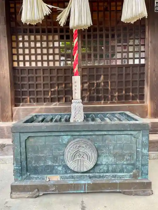 伊奈利神社の{uncategorized: "未分類", other: "その他", undefined: "問題あり", building: "その他建物", grave: "お墓", sacred_gate: "鳥居", guardian: "狛犬", statue: "像", buddha: "仏像", history: "歴史", nature: "自然", garden: "庭園", animal: "動物", pagoda: "塔", temizu: "手水舎", mountain_gate: "山門・神門", sanctuary: "本殿・本堂", subordinate: "末社・摂社", art: "芸術", scenery: "景色", jizo: "地蔵", ema: "絵馬", goshuin: "御朱印", omikuji: "おみくじ", items: "授与品その他", amulet: "お守り", goshuincho: "御朱印帳", eats: "食事", festival: "お祭り", votive_dance: "神楽", shichigosan: "七五三参", wedding: "結婚式", experience: "体験その他", initially: "初詣", around: "周辺", anti_infection: "感染症対策"}