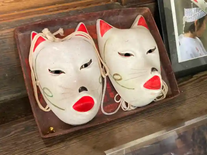 源九郎稲荷神社のその他建物