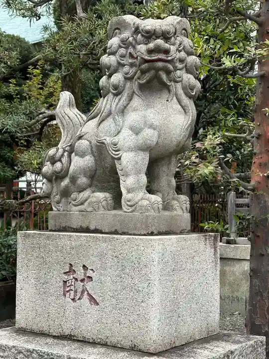 熊野神社の狛犬