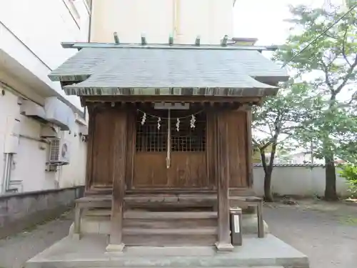 両替稲荷神社の本殿