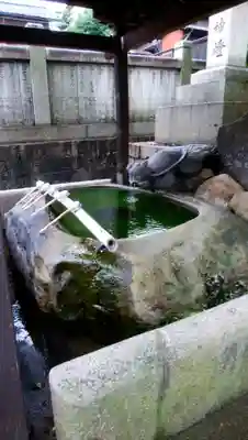 艮神社の手水舎