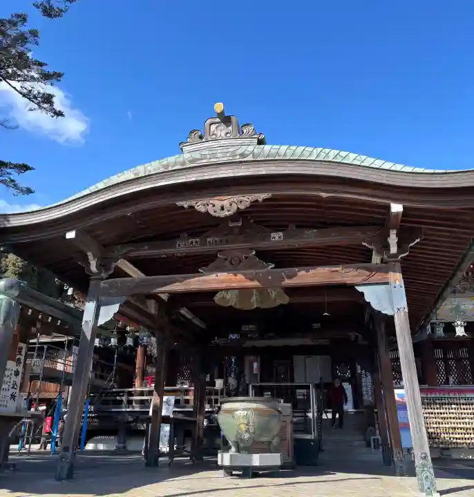 中山寺の{uncategorized: "未分類", other: "その他", undefined: "問題あり", building: "その他建物", grave: "お墓", sacred_gate: "鳥居", guardian: "狛犬", statue: "像", buddha: "仏像", history: "歴史", nature: "自然", garden: "庭園", animal: "動物", pagoda: "塔", temizu: "手水舎", mountain_gate: "山門・神門", sanctuary: "本殿・本堂", subordinate: "末社・摂社", art: "芸術", scenery: "景色", jizo: "地蔵", ema: "絵馬", goshuin: "御朱印", omikuji: "おみくじ", items: "授与品その他", amulet: "お守り", goshuincho: "御朱印帳", eats: "食事", festival: "お祭り", votive_dance: "神楽", shichigosan: "七五三参", wedding: "結婚式", experience: "体験その他", initially: "初詣", around: "周辺", anti_infection: "感染症対策"}