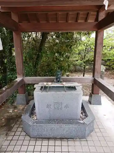 伊勢神社の手水舎