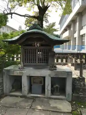 阿羅波比神社の末社・摂社