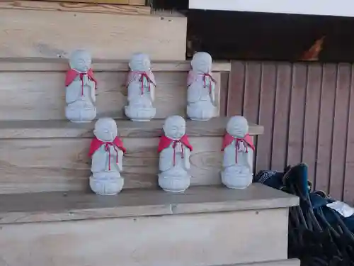 伊勢原 法泉寺の地蔵