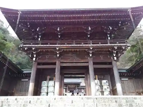 伊奈波神社の山門