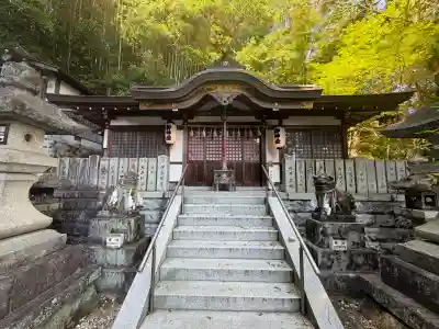 金山媛神社の{uncategorized: "未分類", other: "その他", undefined: "問題あり", building: "その他建物", grave: "お墓", sacred_gate: "鳥居", guardian: "狛犬", statue: "像", buddha: "仏像", history: "歴史", nature: "自然", garden: "庭園", animal: "動物", pagoda: "塔", temizu: "手水舎", mountain_gate: "山門・神門", sanctuary: "本殿・本堂", subordinate: "末社・摂社", art: "芸術", scenery: "景色", jizo: "地蔵", ema: "絵馬", goshuin: "御朱印", omikuji: "おみくじ", items: "授与品その他", amulet: "お守り", goshuincho: "御朱印帳", eats: "食事", festival: "お祭り", votive_dance: "神楽", shichigosan: "七五三参", wedding: "結婚式", experience: "体験その他", initially: "初詣", around: "周辺", anti_infection: "感染症対策"}