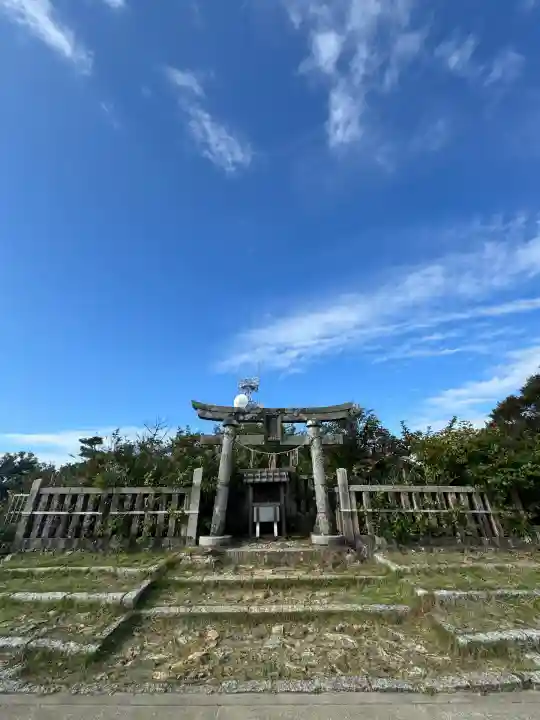 彌彦神社奥宮(御神廟)(新潟県)