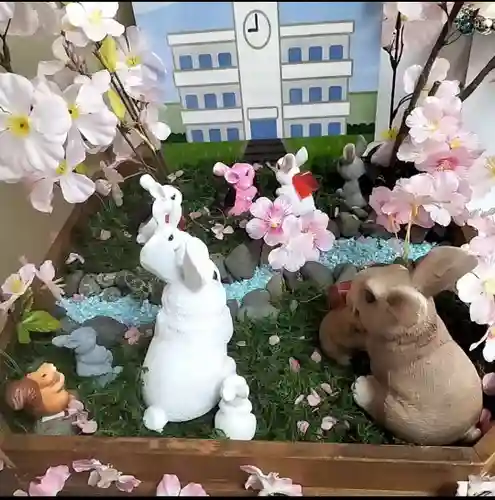 彌彦神社　(伊夜日子神社)の像