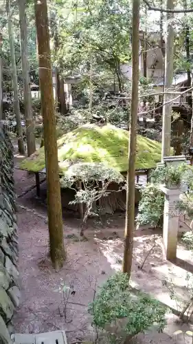 大神神社の{uncategorized: "未分類", other: "その他", undefined: "問題あり", building: "その他建物", grave: "お墓", sacred_gate: "鳥居", guardian: "狛犬", statue: "像", buddha: "仏像", history: "歴史", nature: "自然", garden: "庭園", animal: "動物", pagoda: "塔", temizu: "手水舎", mountain_gate: "山門・神門", sanctuary: "本殿・本堂", subordinate: "末社・摂社", art: "芸術", scenery: "景色", jizo: "地蔵", ema: "絵馬", goshuin: "御朱印", omikuji: "おみくじ", items: "授与品その他", amulet: "お守り", goshuincho: "御朱印帳", eats: "食事", festival: "お祭り", votive_dance: "神楽", shichigosan: "七五三参", wedding: "結婚式", experience: "体験その他", initially: "初詣", around: "周辺", anti_infection: "感染症対策"}