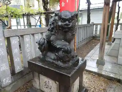 尾久八幡神社の狛犬