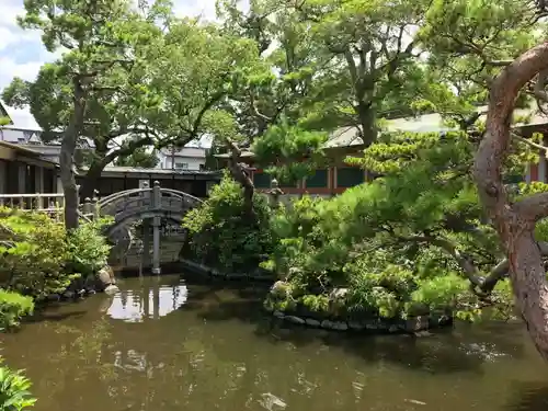 風浪宮の庭園